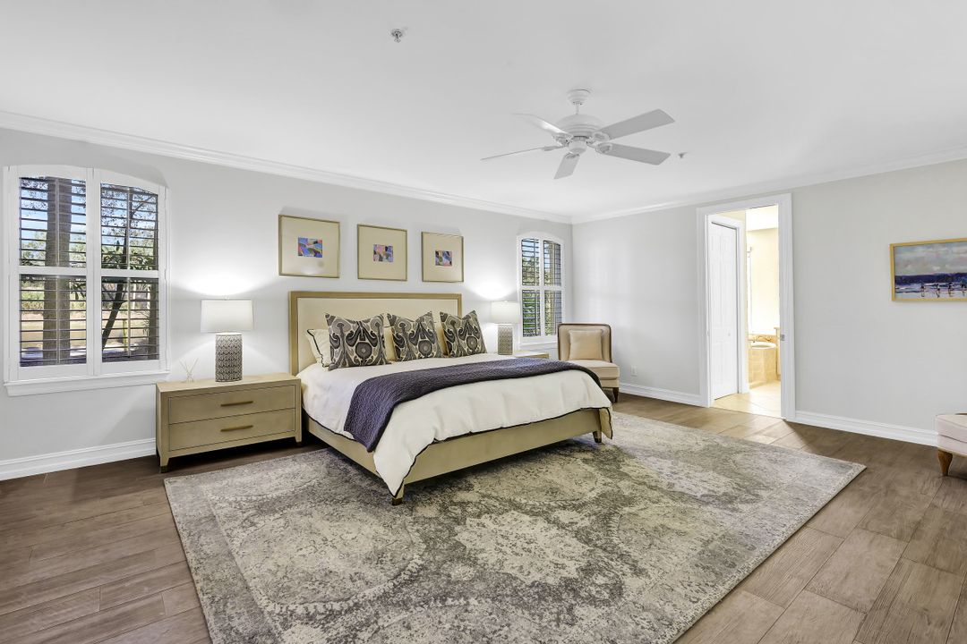 2850 Tiburon Blvd E #101, Naples, FL 34109