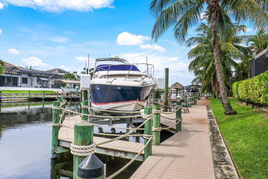 4130 SW 27th Ave, Cape Coral, FL 33914