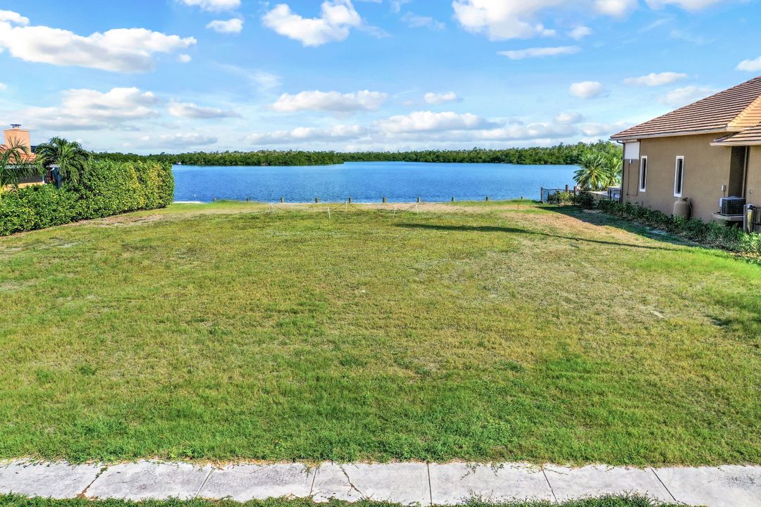 185 Stillwater Ct, Marco Island, FL 34145