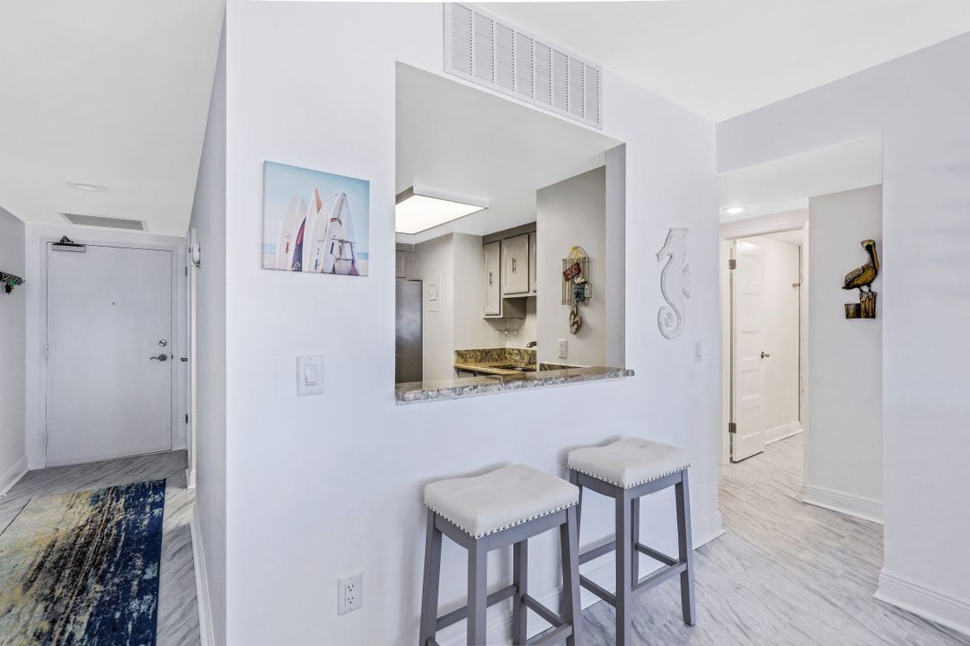 180 Seaview Ct #1009, Marco Island, FL 34145