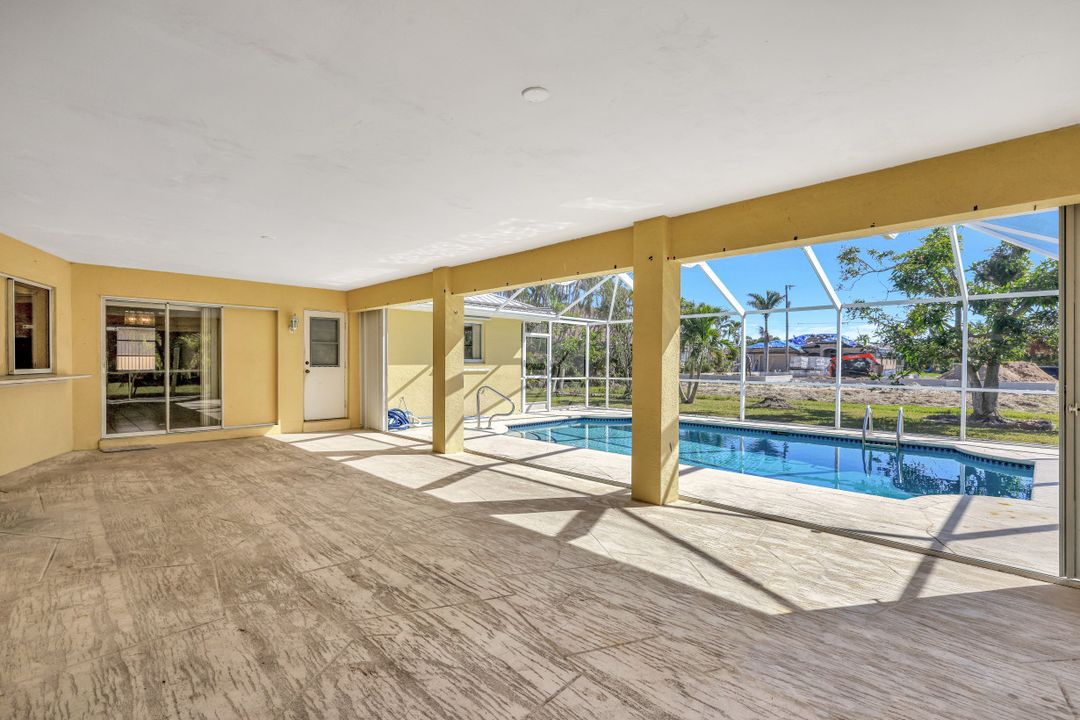 2218 SW 50th St, Cape Coral, FL 33914