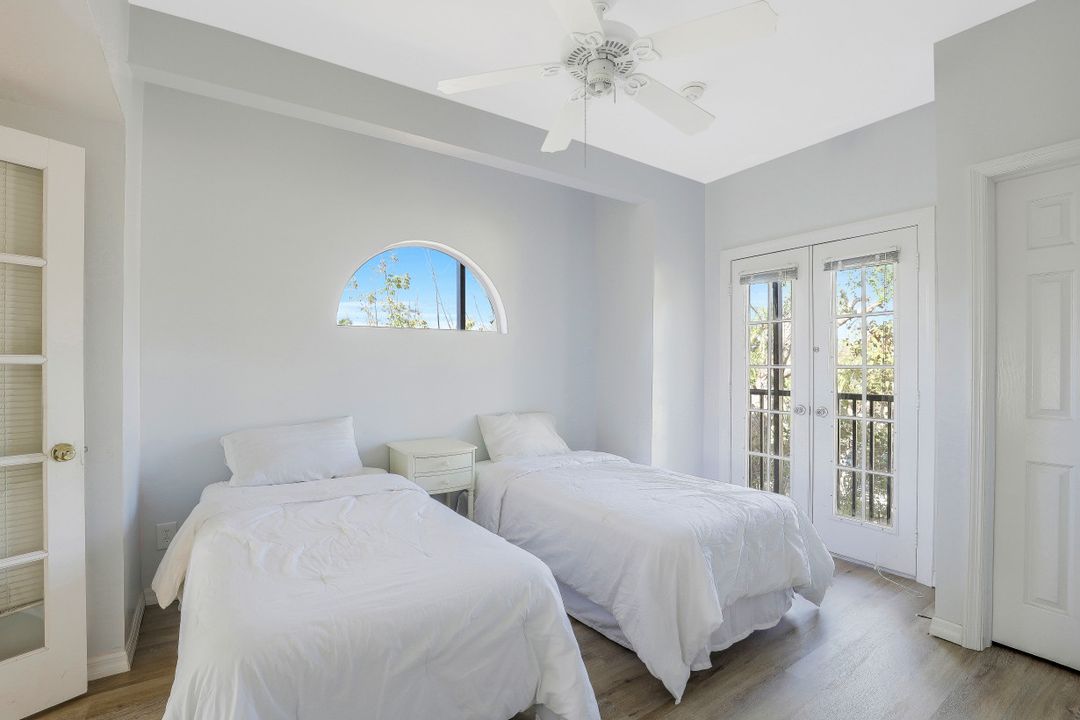 971 Java Ct, Marco Island, FL 34145