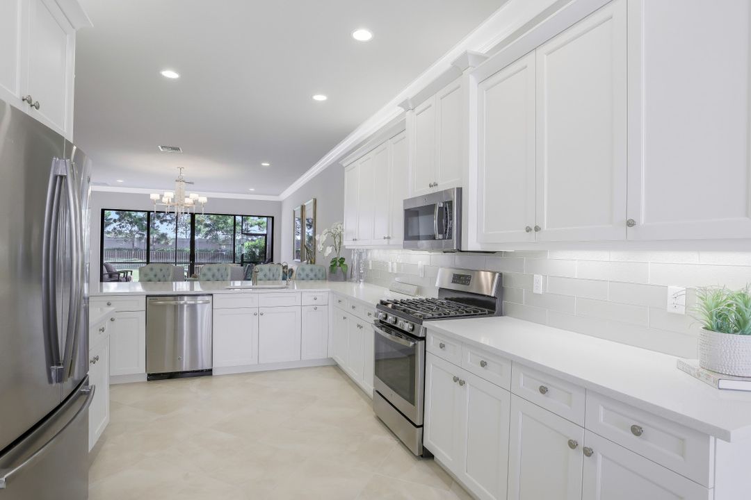 4228 Amelia Wy, Naples, FL 34119