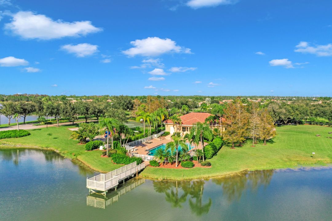 776 Grand Rapids Blvd, Naples, FL 34120