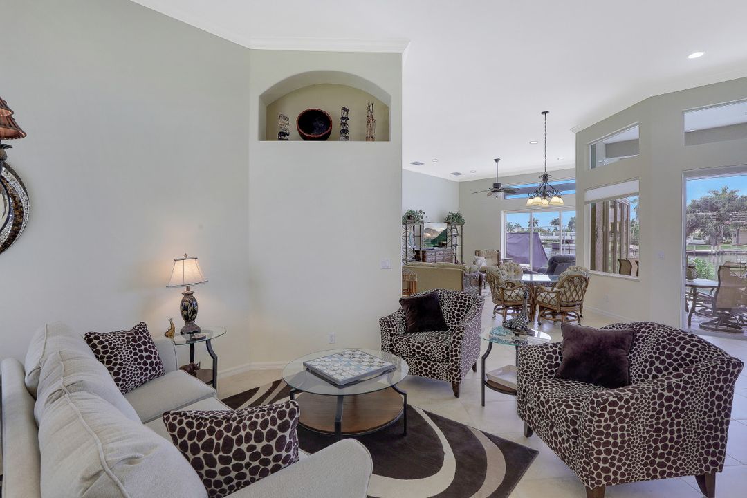 443 Nassau Ct, Marco Island, FL 34145