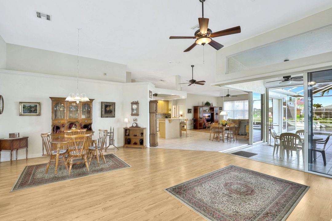 2709 SW 37th St, Cape Coral, FL 33914