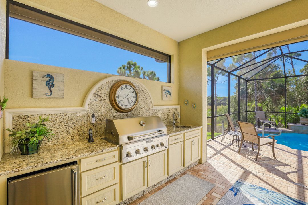 18600 Cypress Haven Dr, Fort Myers, FL 33908