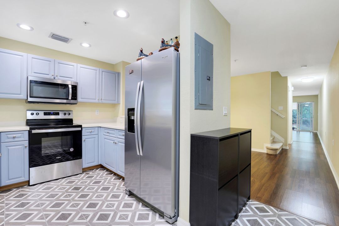 9460 Ivy Brook Run #703, Fort Myers, FL 33913