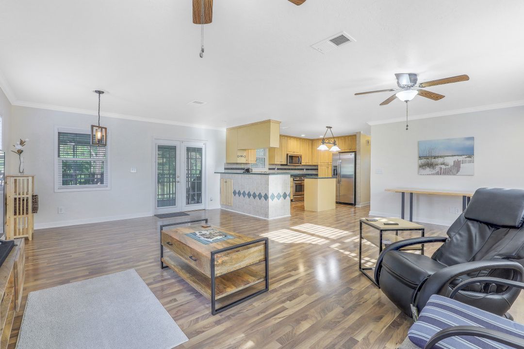 8642 Whispering Pines Dr, Saint James City, FL 33956