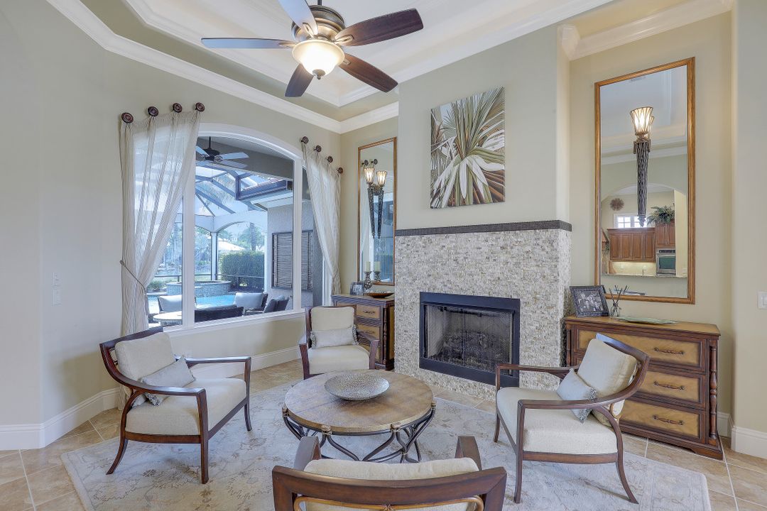 10610 Via Milano Dr, Miromar Lakes, FL 33913