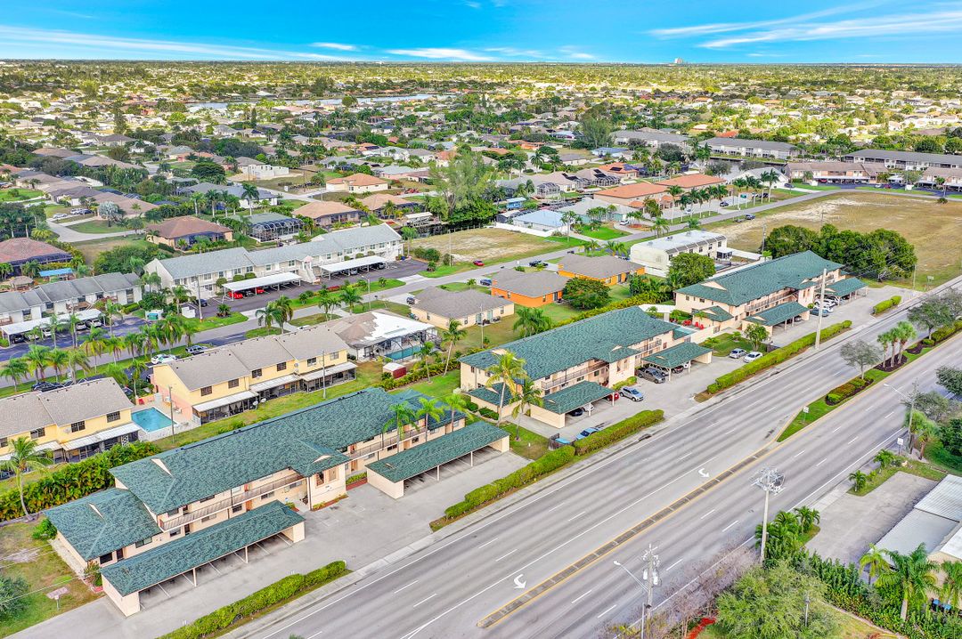 1519 Cape Coral Pkwy W #5, Cape Coral, FL 33914