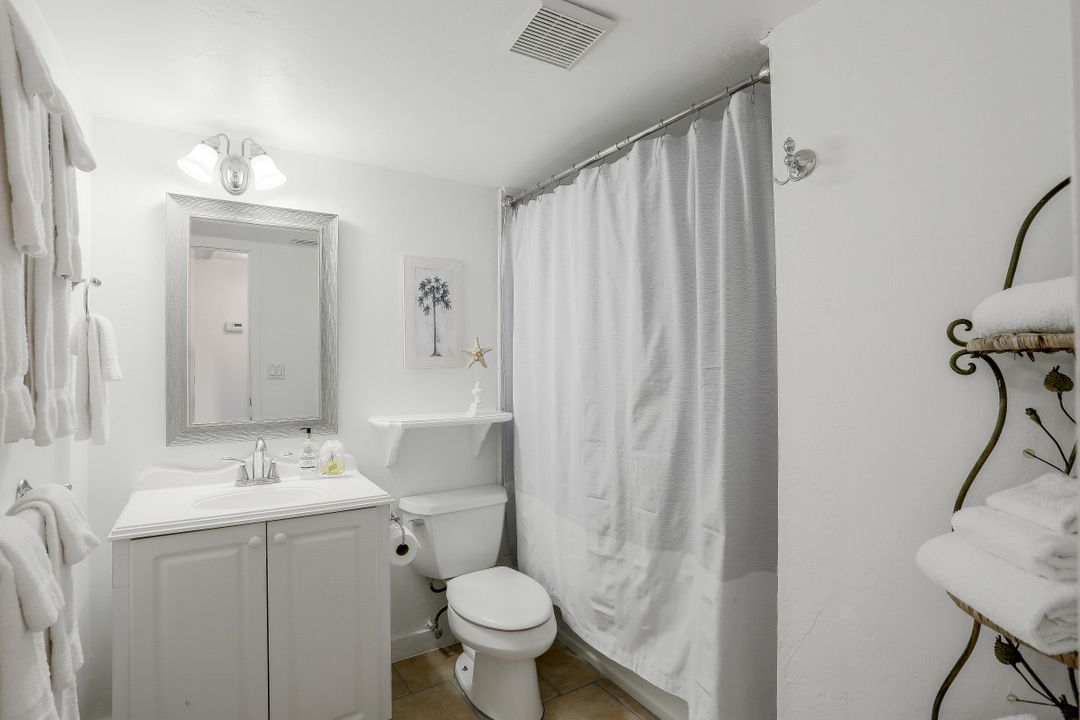 15300 Captiva Dr, Captiva, FL 33924