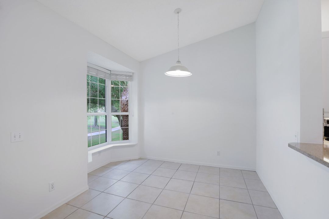 97 Silver Oaks Cir #2203, Naples, FL 34119