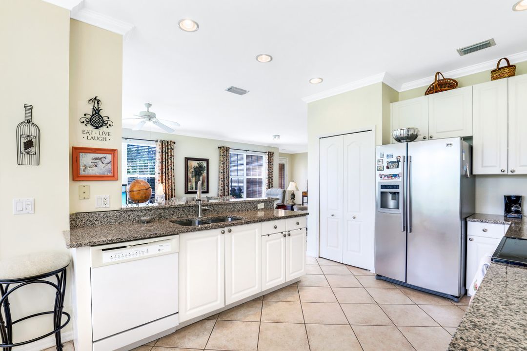 8981 Palmas Grandes Blvd #102, Bonita Springs, FL 34135