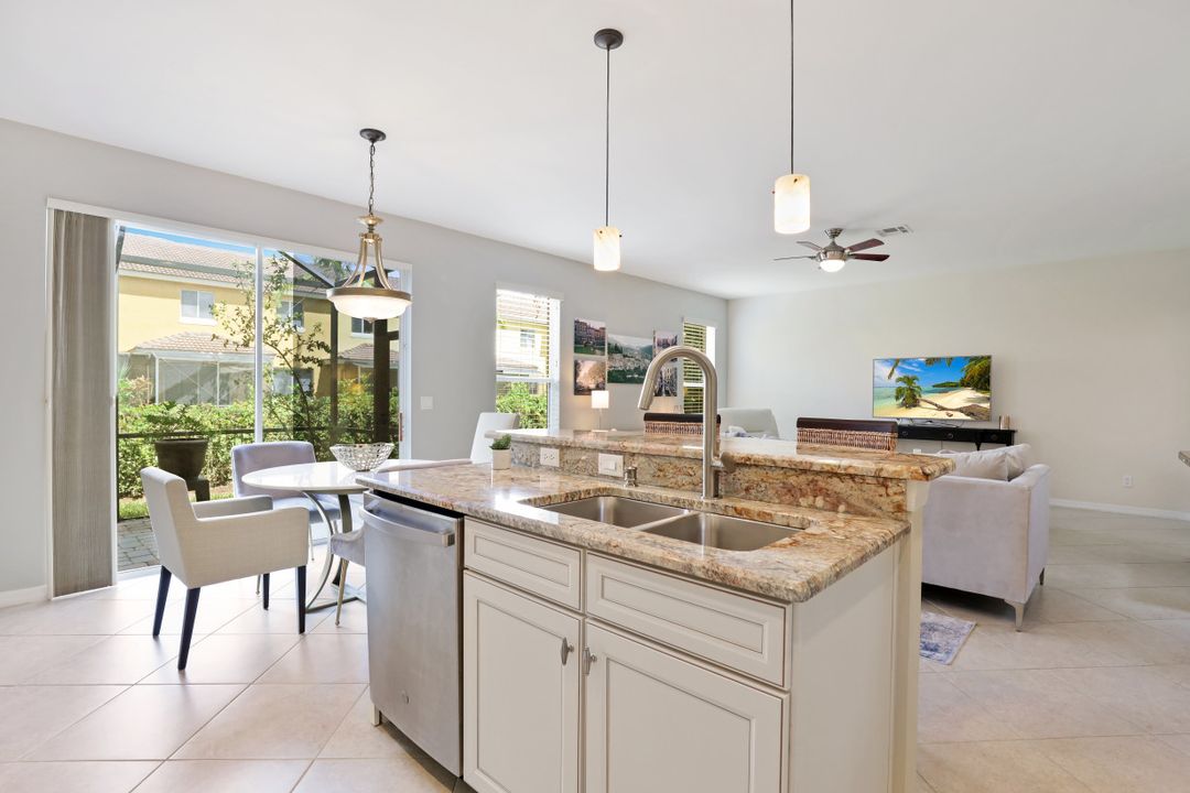 10100 N Golden Elm Dr, Estero, FL 33928