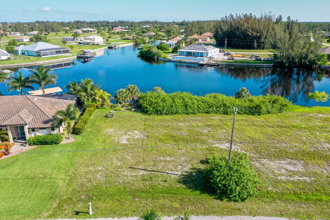 3519 NW 21st Terrace, Cape Coral, FL 33993