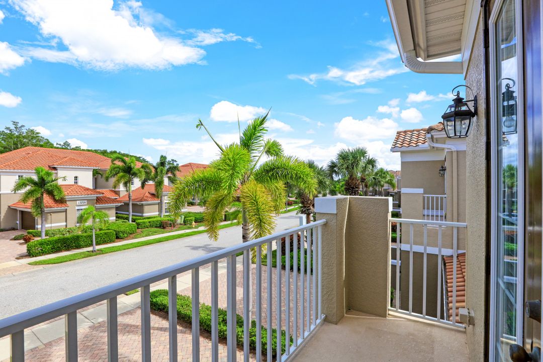 13033 Pennington Pl #202, Fort Myers, FL 33913