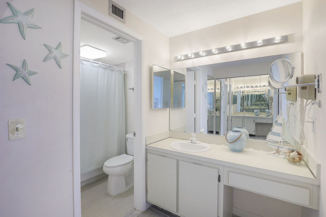 320 Seaview Ct #510, Marco Island, FL 34145