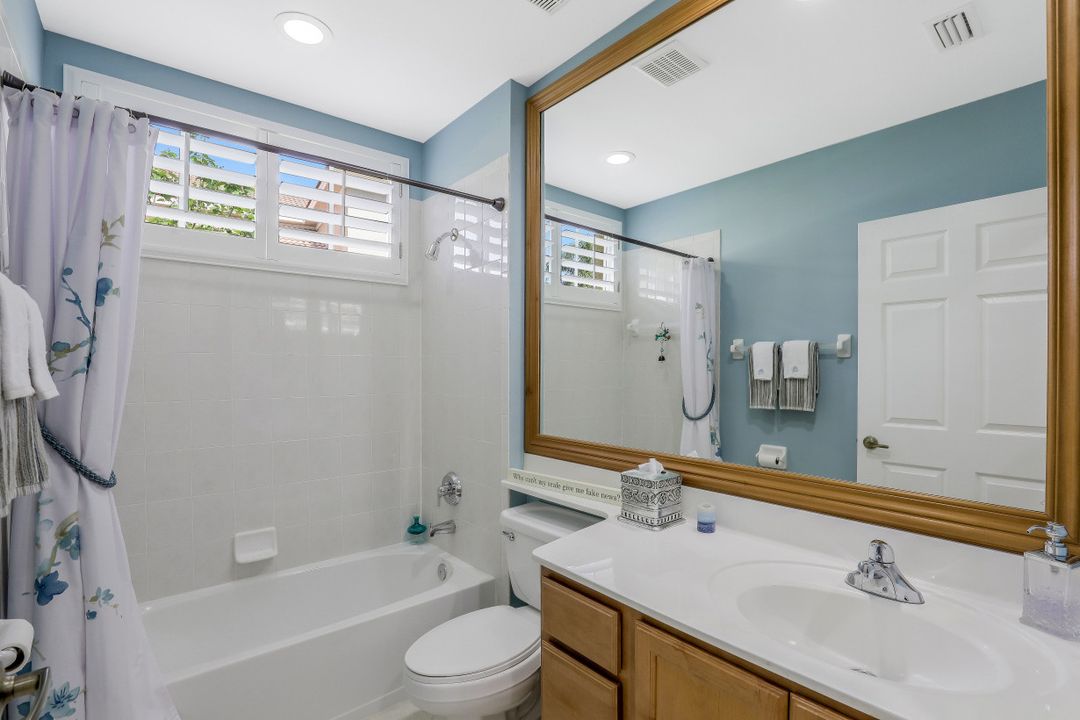 1615 Winding Oaks Way #101, Naples, FL 34109