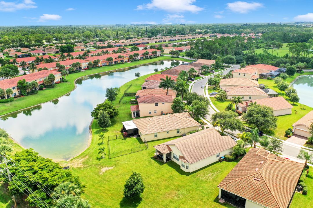 3560 Dandolo Cir, Cape Coral, FL 33909