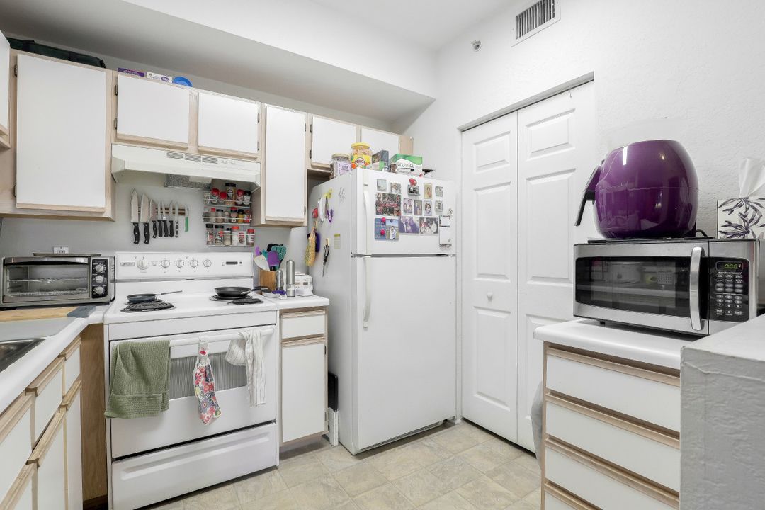 6481 Aragon Way  #101, Fort Myers, FL 33966