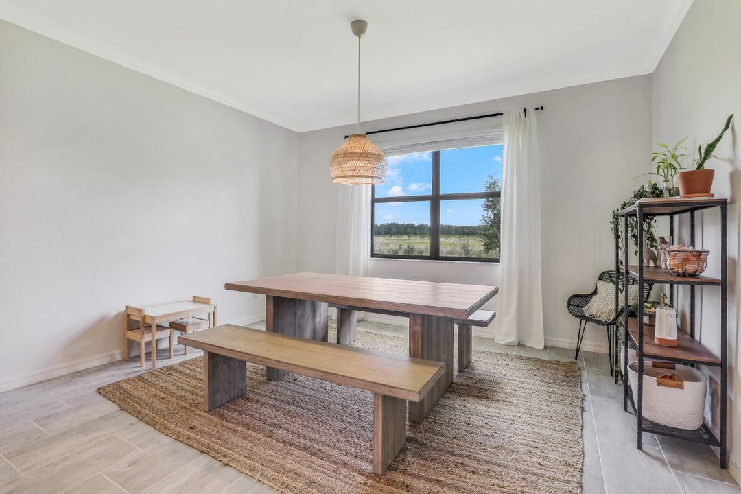 19732 Beechcrest Pl, Estero, FL 33913