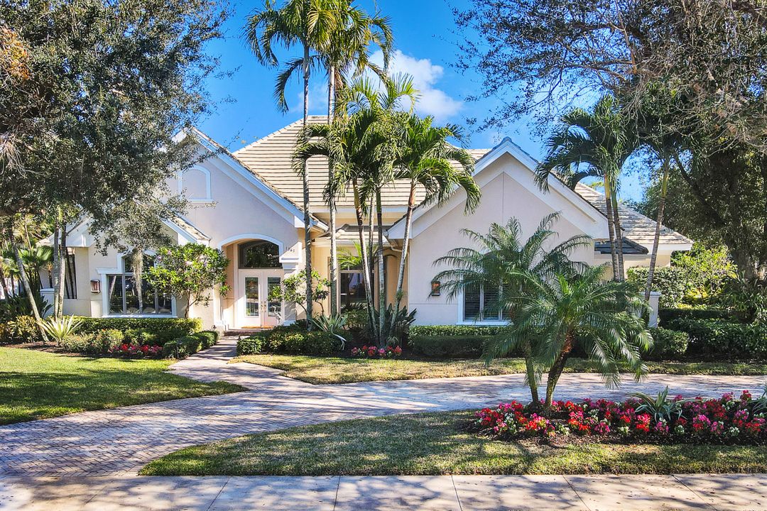 1367 Wood Duck Trail, Naples, FL 34108