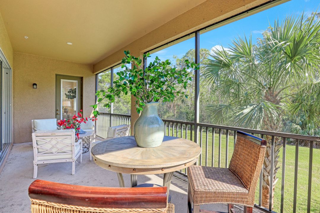 9512 Ironstone Terrace #202, Naples, FL 34120