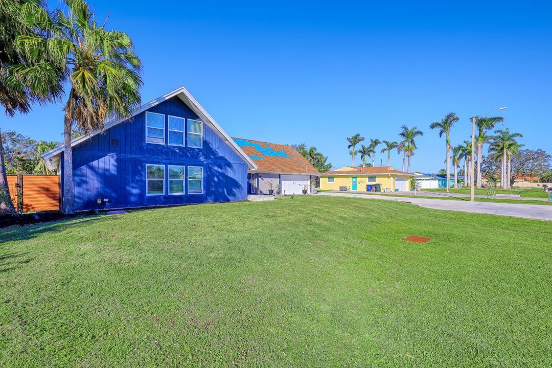 1549 Braeburn Rd, Fort Myers, FL 33919