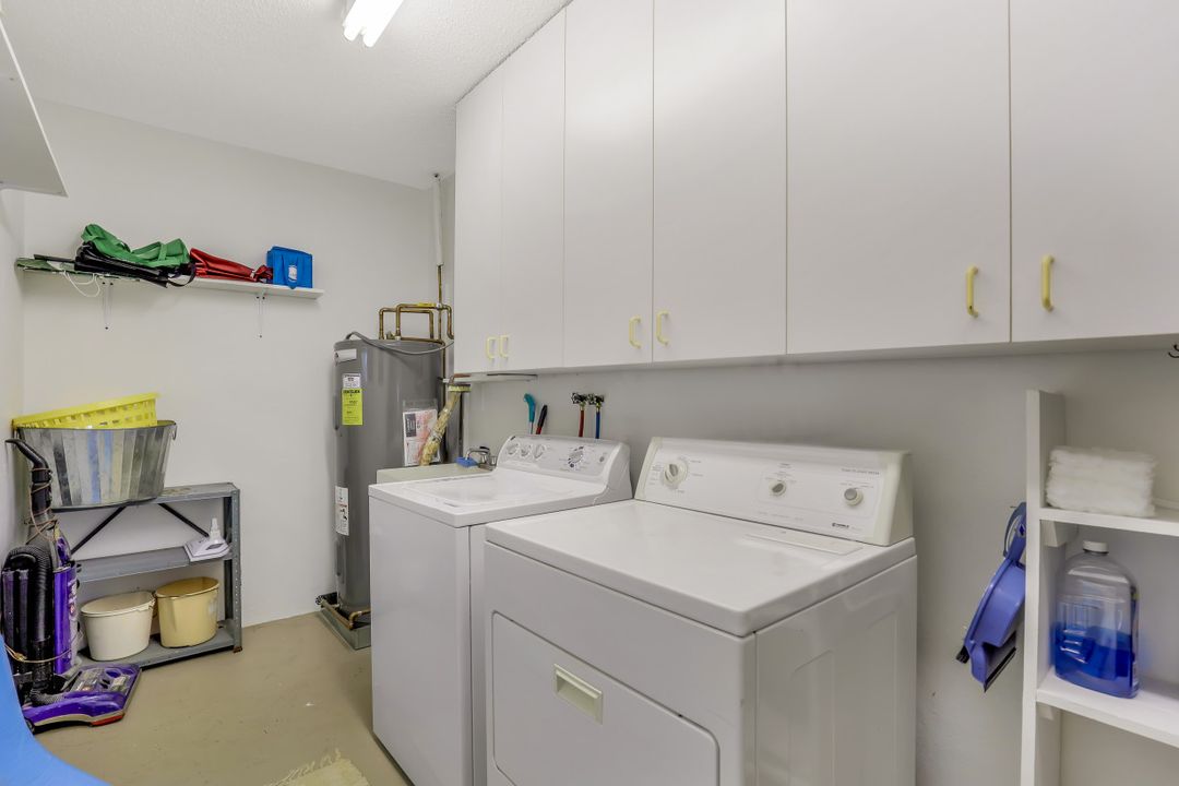 5165 Starfish Ave, Naples, FL 34103