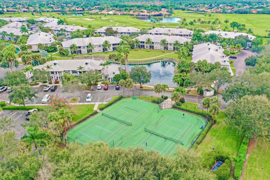 7895 Mahogany Run Ln #1424, Naples, FL 34113