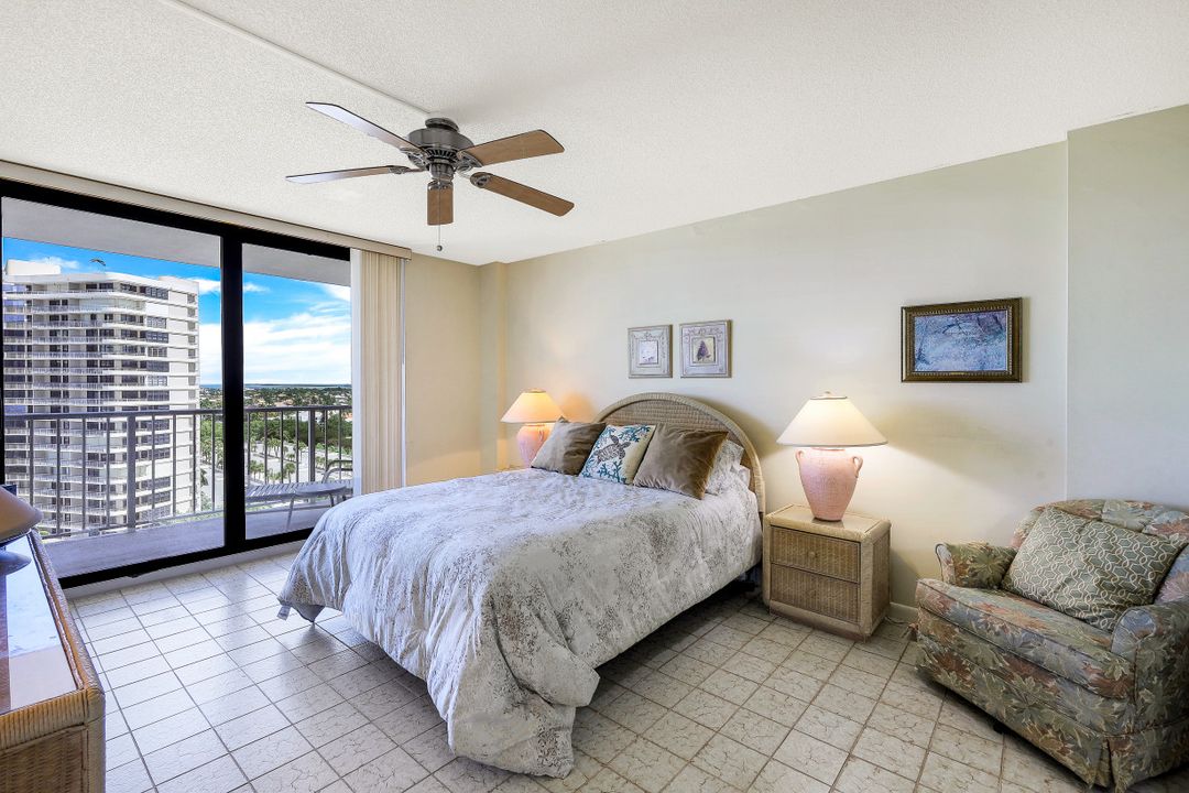 320 Seaview Ct #1210, Marco Island, FL 34145