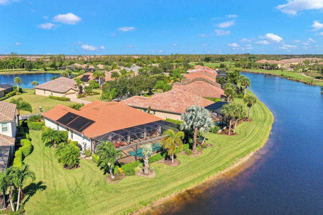 9661 Cobalt Cove Cir, Naples, FL 34120