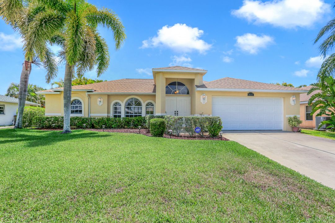 4137 SW 10th Ave, Cape Coral, FL 33914