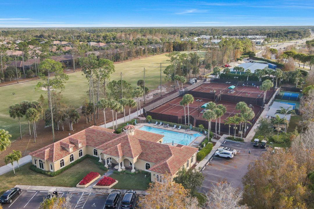 3133 Terramar Dr, Naples, FL 34119