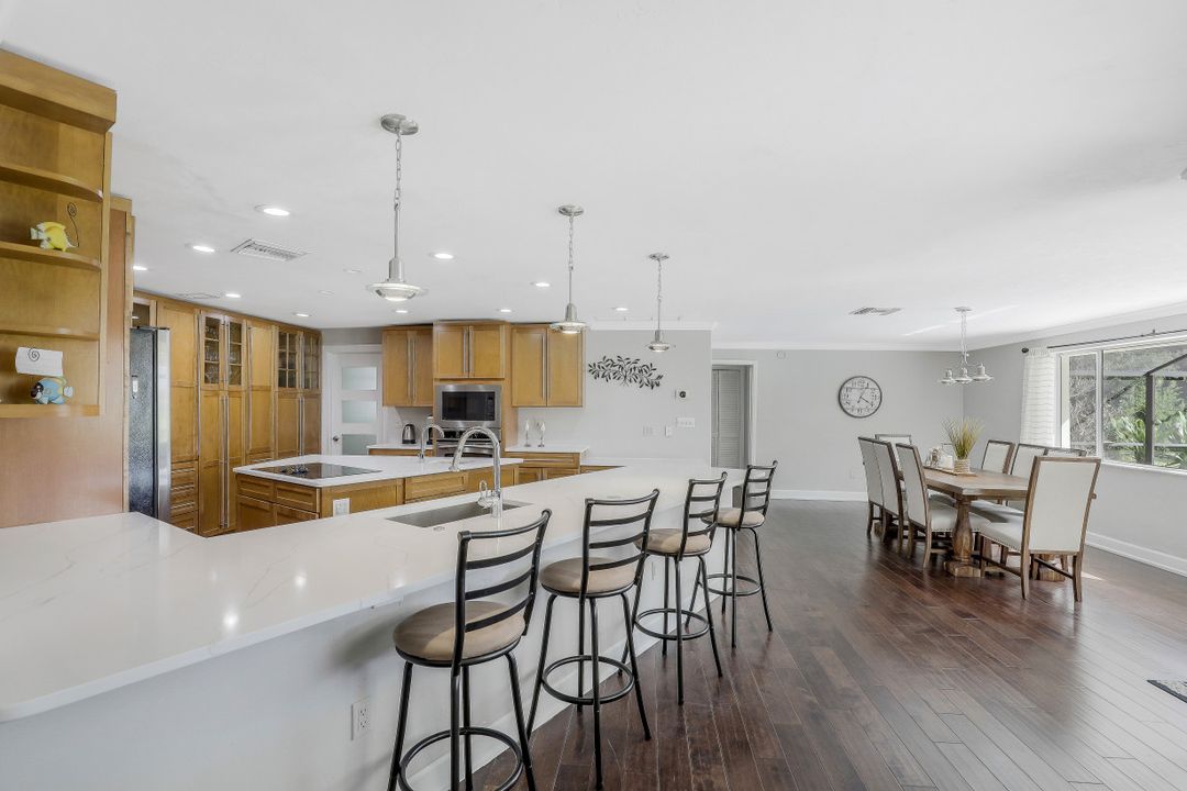 216 Shadowridge Ct, Marco Island, FL 34145