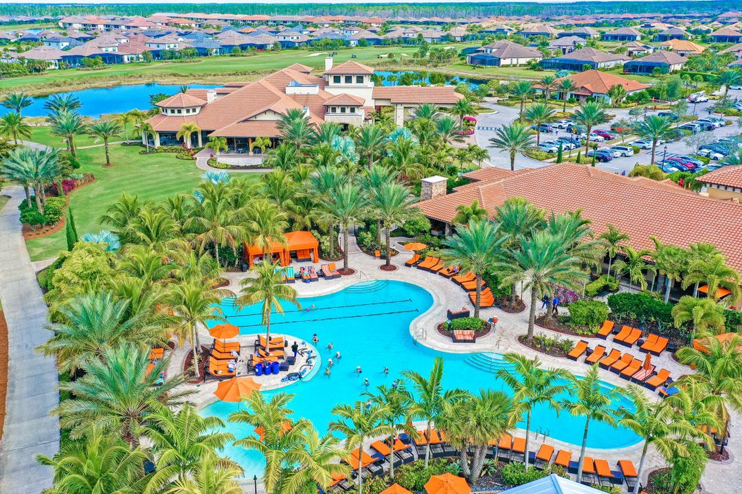 9636 Montelanico Loop #201, Naples, FL 34119