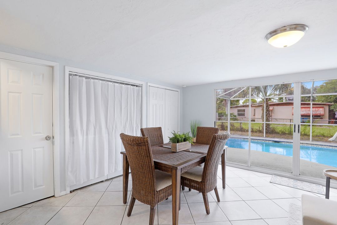 1637 Winkler Ave, Fort Myers, FL 33901