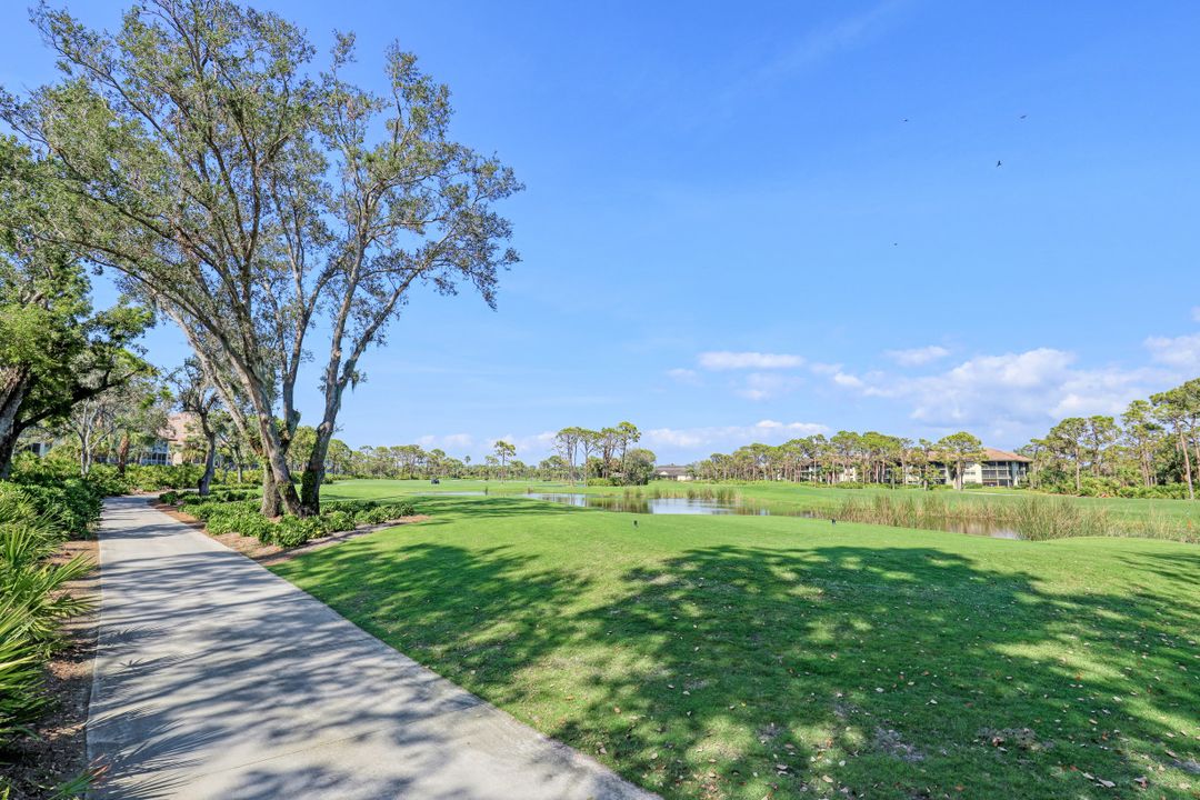 26930 Wedgewood Dr  #401, Bonita Springs, FL 34134