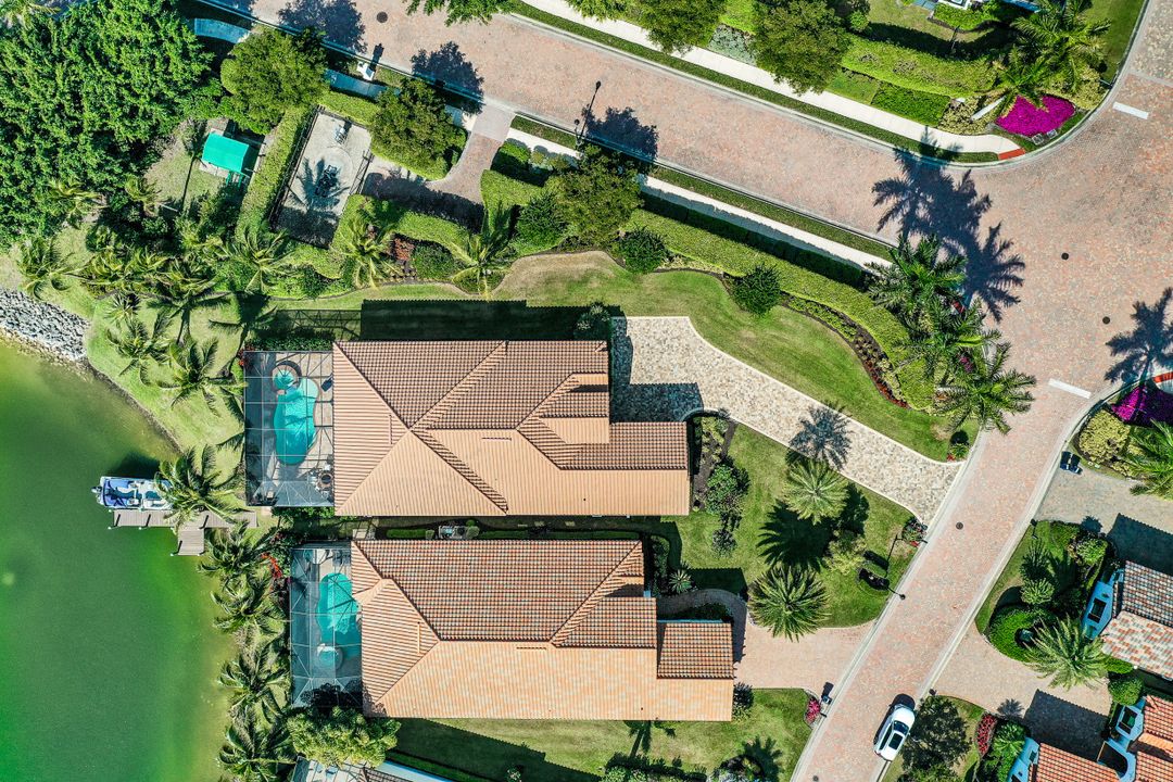 17452 Via Navona Way, Miromar Lakes, FL 33913