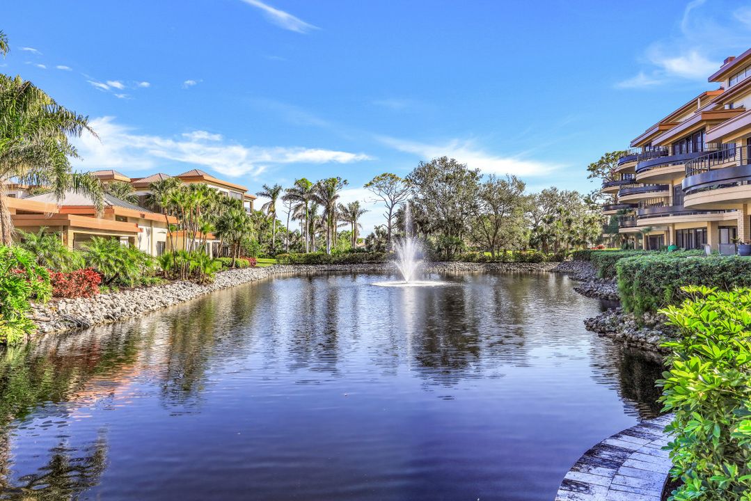 6770 Pelican Bay Blvd #242, Naples, FL 34108