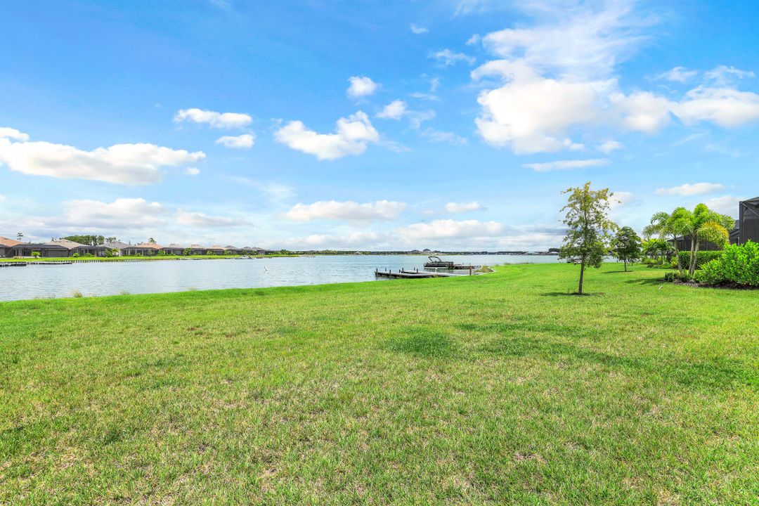 18389 WildBlue Blvd, Fort Myers, FL 33913