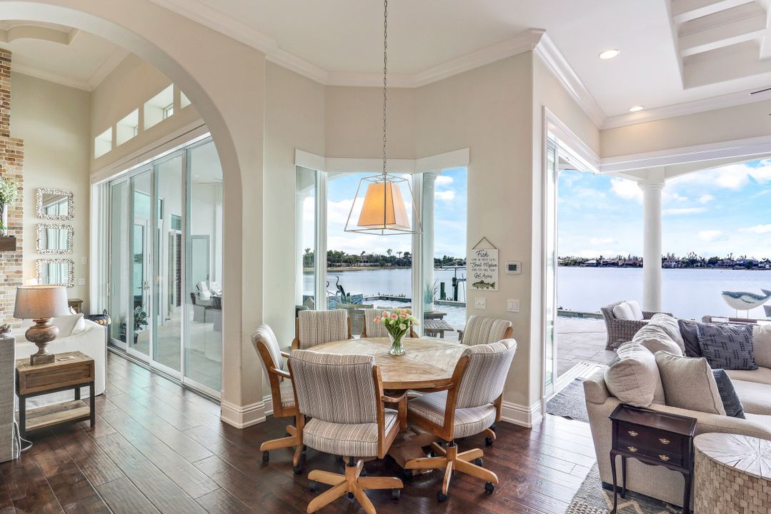 5930 Harborage Dr, Fort Myers, FL 33908