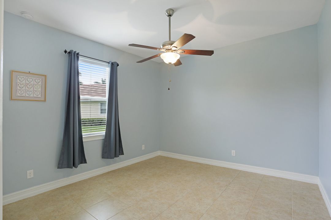 2548 Ashbury Cir, Cape Coral, FL 33991