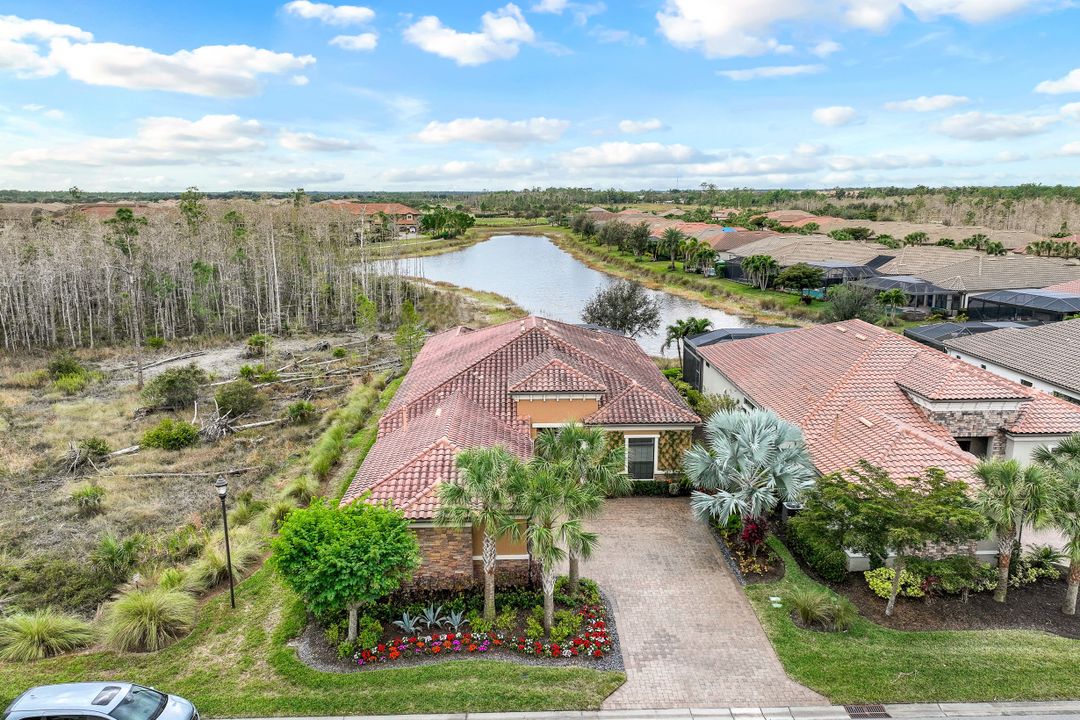 8837 Savona Ct, Naples, FL 34119