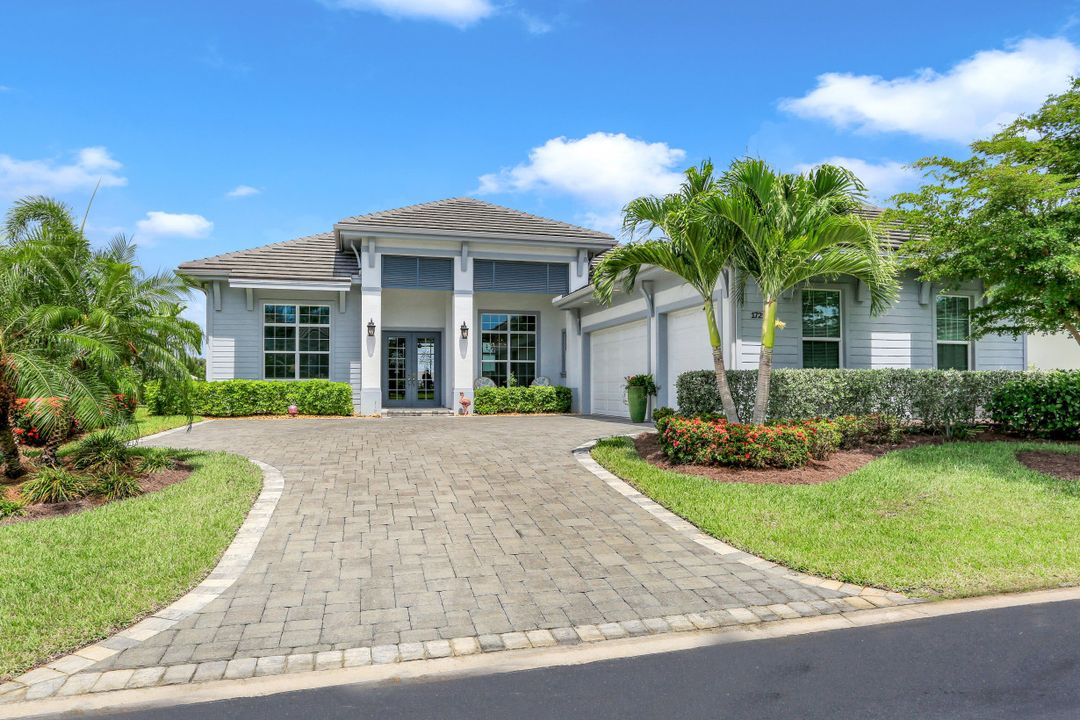 17212 Hidden Estates Cir, Fort Myers, FL 33908