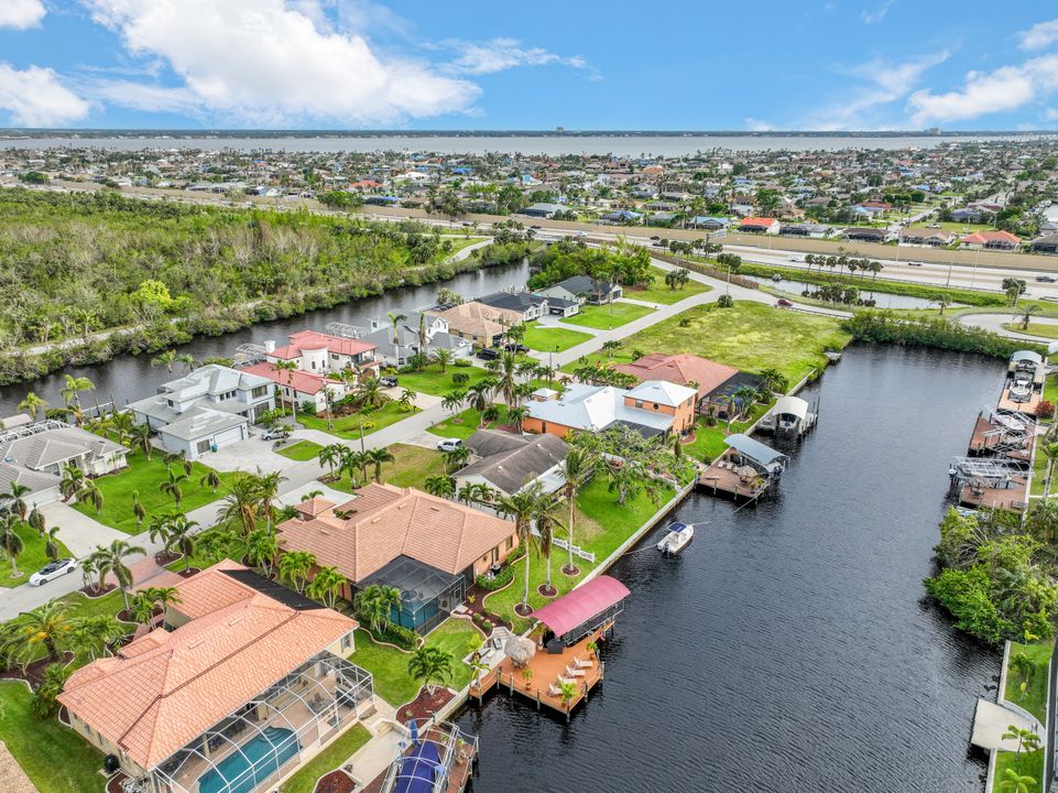 2234 SE 20th Pl, Cape Coral, FL 33990