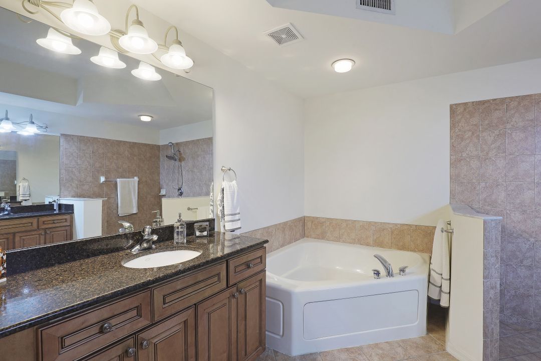 13010 Sandy Key Bend #3302, North Fort Myers, FL 33903