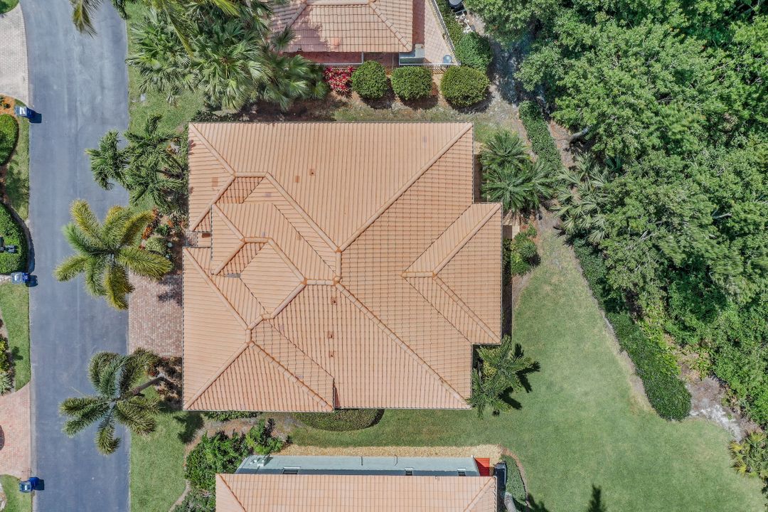 9186 Brendan Preserve Ct, Bonita Springs, FL 34135