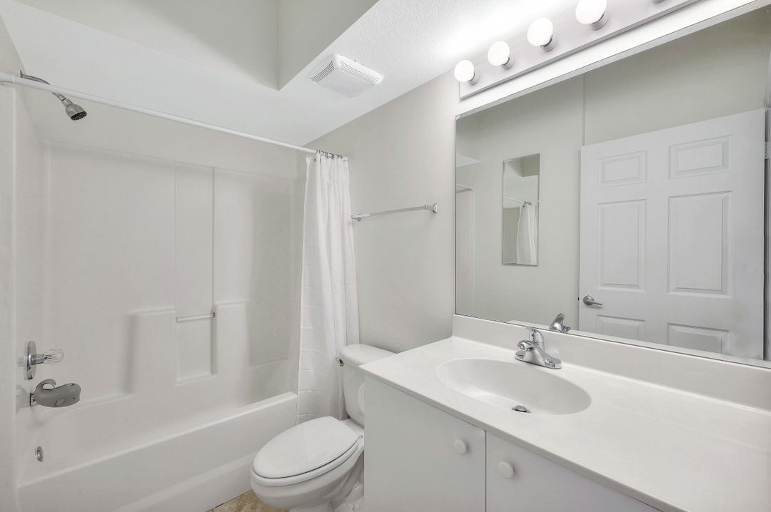 26650 Bonita Fairways Blvd #203, Bonita Springs, FL 34135